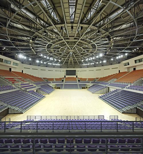 西寧市海湖體育中心異形玻璃幕墻設(shè)計(jì)施工效果圖